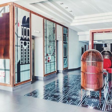 Amelie Hotel Манила Экстерьер фото